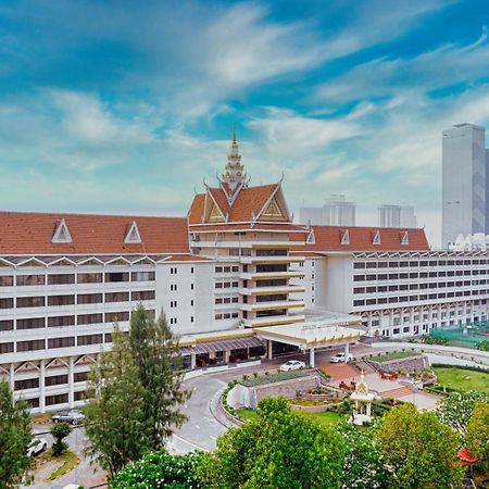 Hotel Cambodiana Phnom Penh Zewnętrze zdjęcie
