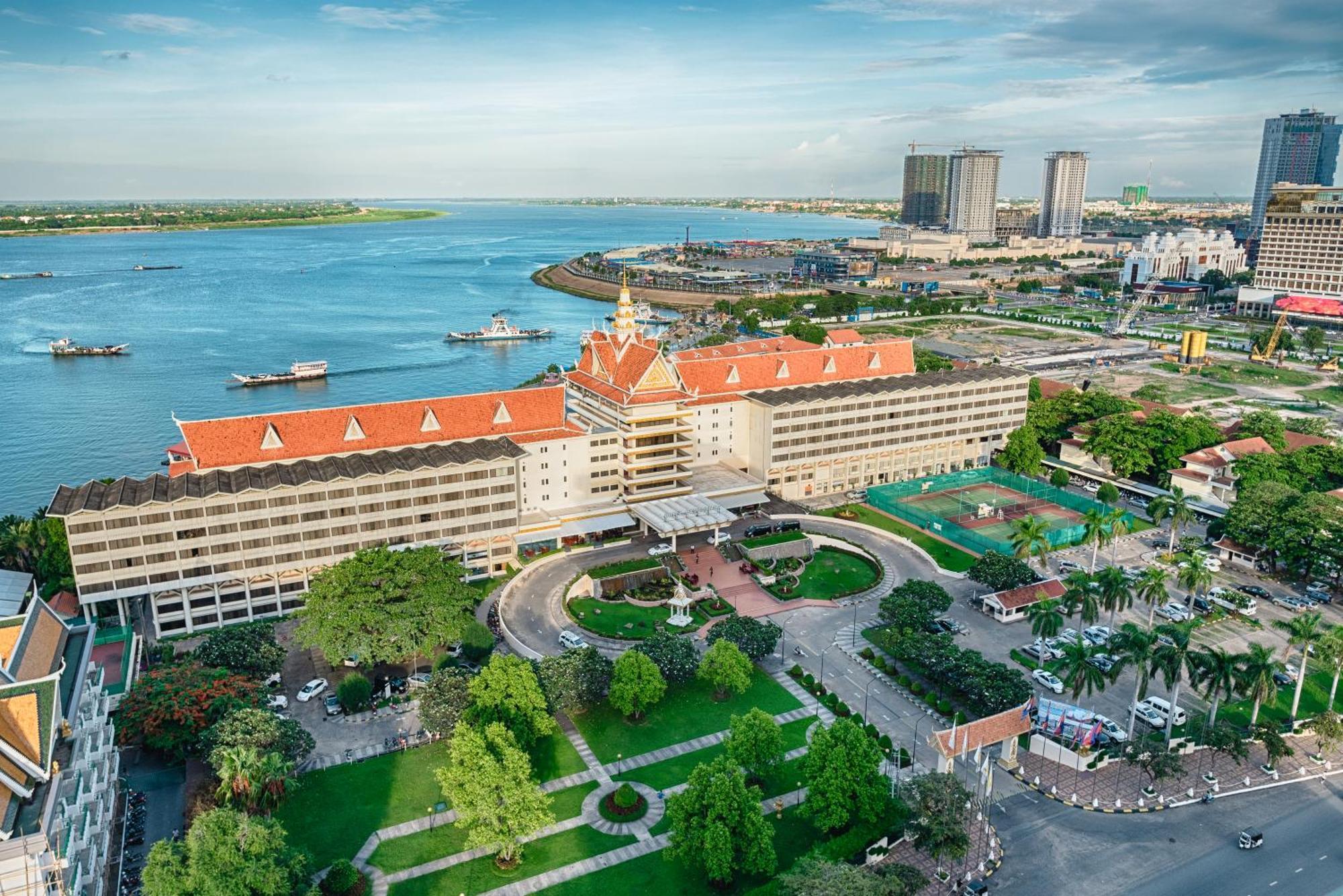 Hotel Cambodiana Phnom Penh Zewnętrze zdjęcie